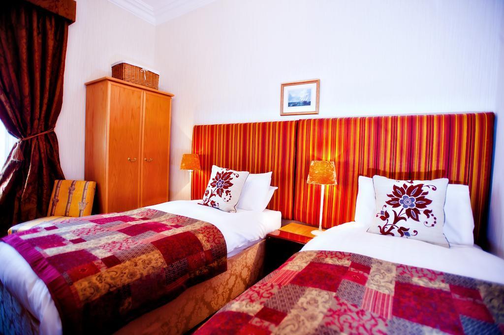 Golf View Hotel Prestwick Bagian luar foto