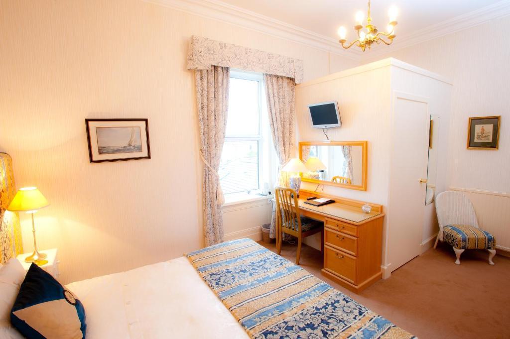 Golf View Hotel Prestwick Bagian luar foto
