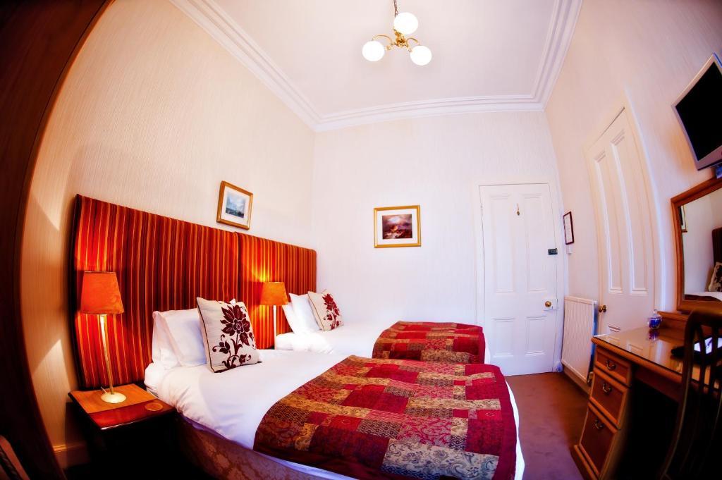 Golf View Hotel Prestwick Bagian luar foto